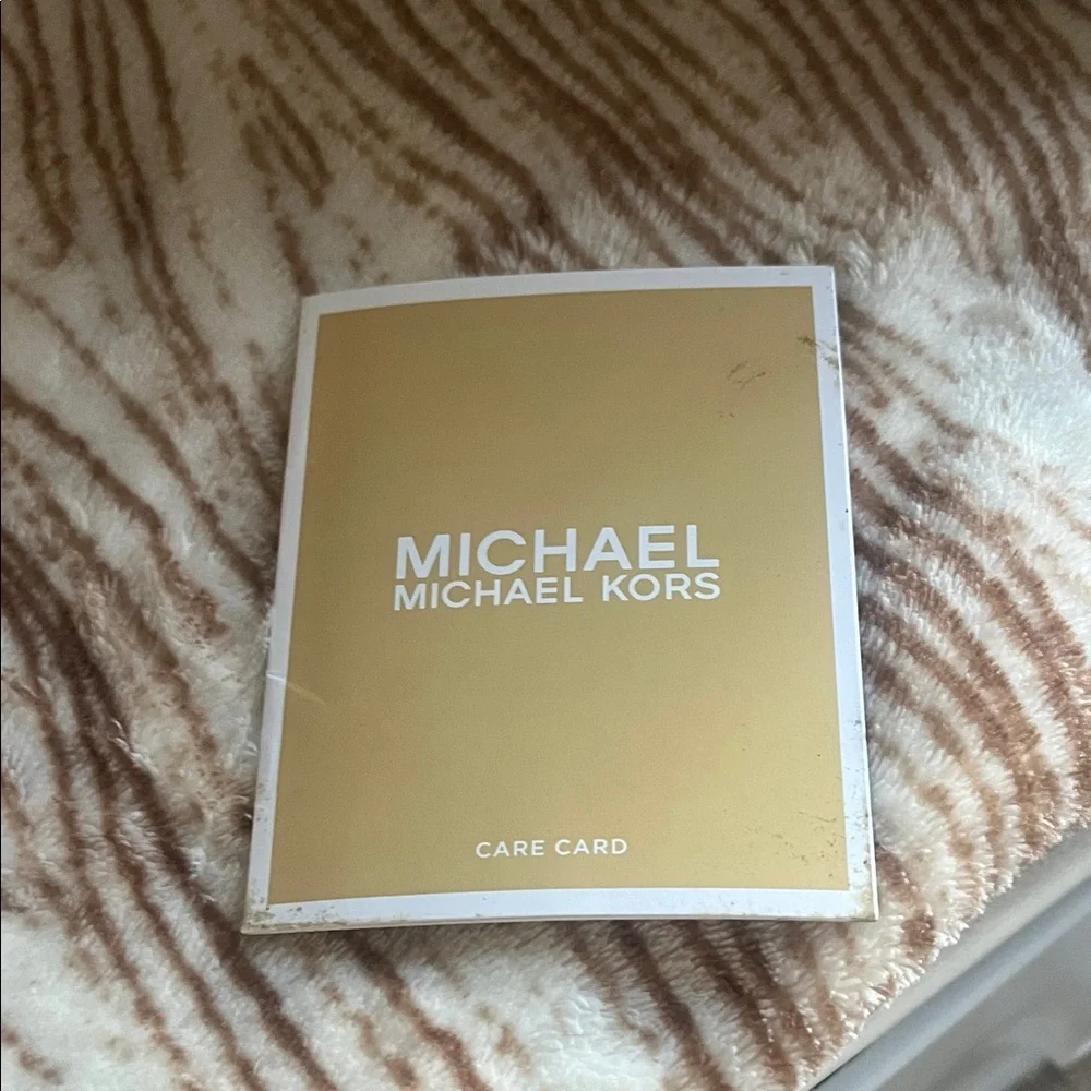 Michael Kors Monochrome Logo Shoulder Bag - Picture 3 of 3